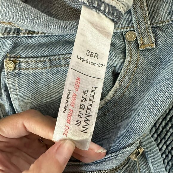 Boohoo Man Slim Fit Panel Insert Biker Jeans Ice Blue men's 38 - Picture 5 of 6